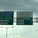 Metro Slodowiec, Free Parking Zeromskiego 1 Cmkp- 5 Min * Warschau