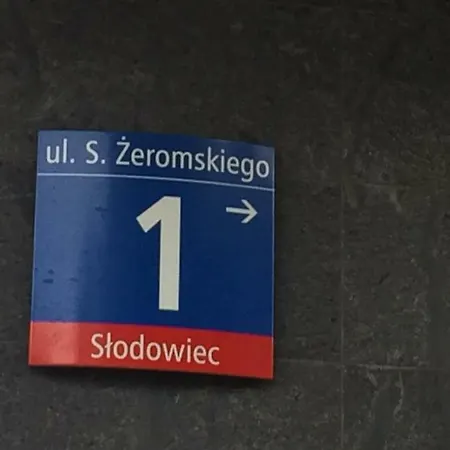 Metro Slodowiec, Free Parking Zeromskiego 1 Cmkp- 5 Min Daire Varşova