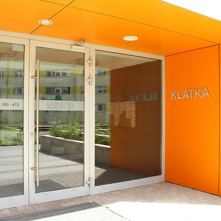 Daire Metro Slodowiec, Free Parking Zeromskiego 1 Cmkp- 5 Min *