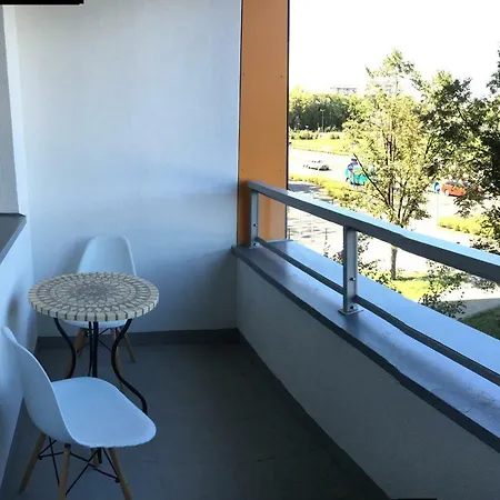 Metro Slodowiec, Free Parking Zeromskiego 1 Cmkp- 5 Min Apartmán