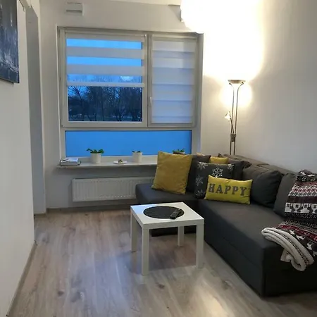 Apartment Metro Slodowiec, Free Parking Zeromskiego 1 Cmkp- 5 Min